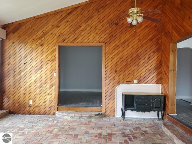 429 S Arnold, Mt Pleasant, MI 48858