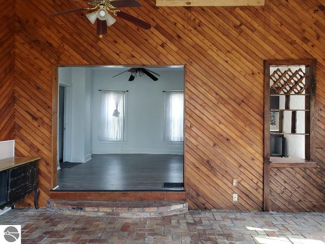 429 S Arnold, Mt Pleasant, MI 48858