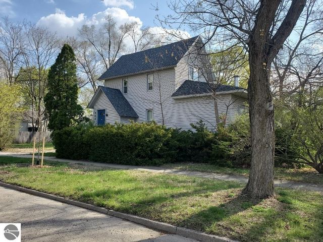 429 S Arnold, Mt Pleasant, MI 48858