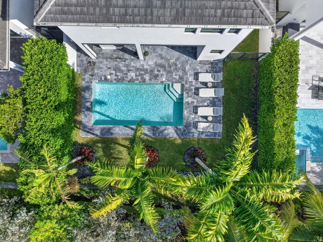 9012 Dulcetto Court, Boca Raton, FL 33496