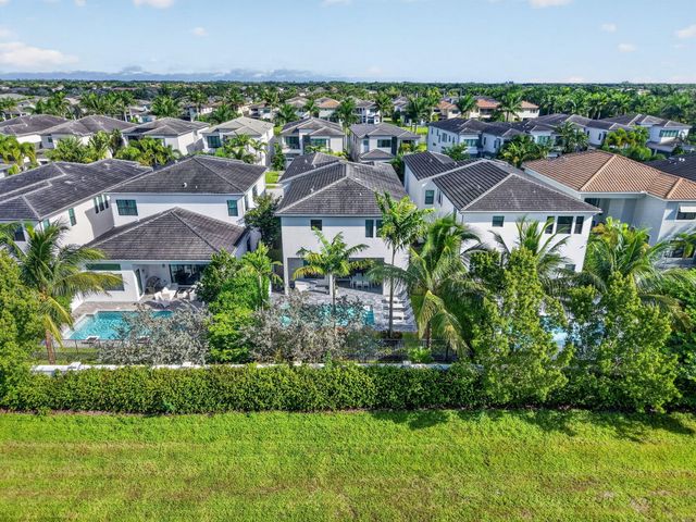 9012 Dulcetto Court, Boca Raton, FL 33496