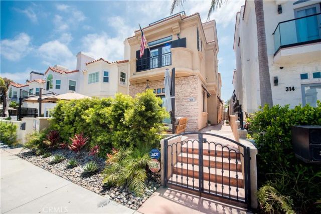 316 6th, Huntington Beach, CA 92648