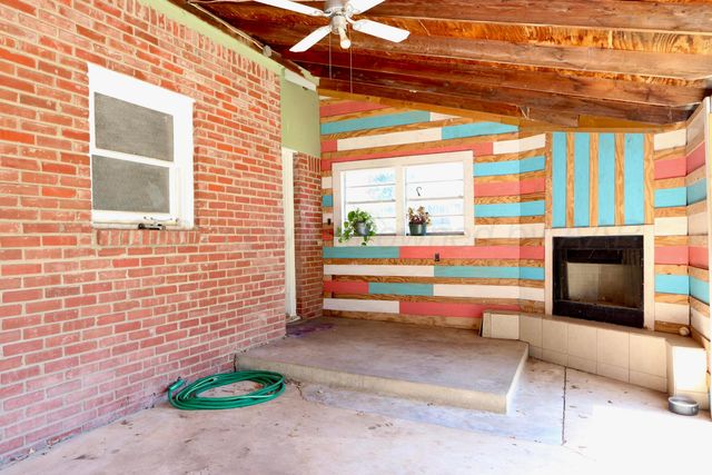 2003 S POLK Street, Amarillo, TX 79109