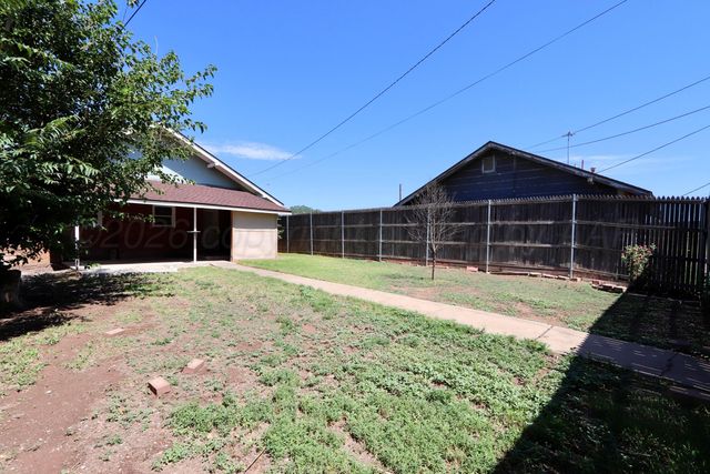 2003 S POLK Street, Amarillo, TX 79109