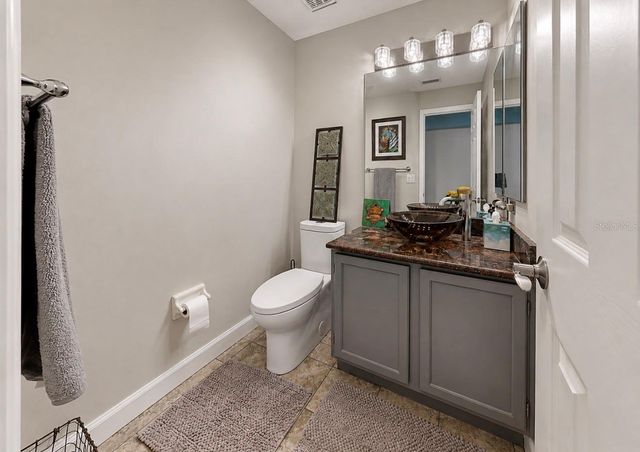 5204 GREEN FOREST COURT, Tampa, FL 33647