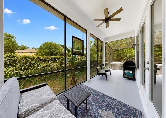5204 GREEN FOREST COURT, Tampa, FL 33647