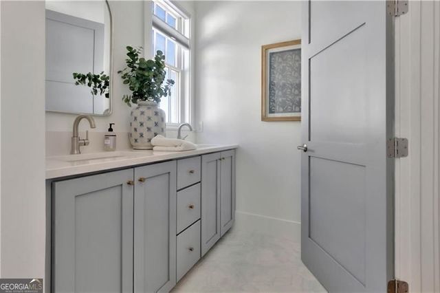 190 Rolison Way, Fayetteville, GA 30214