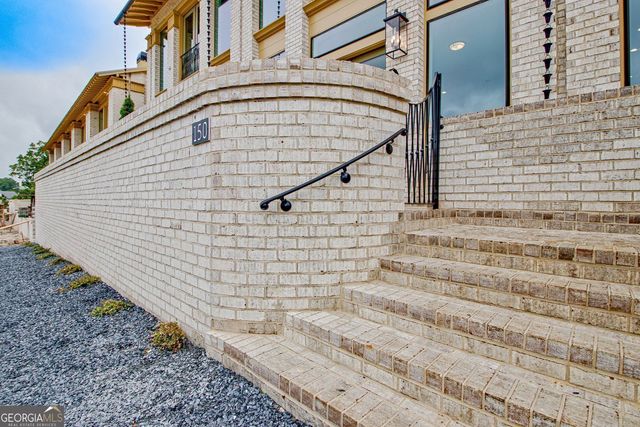 190 Rolison Way, Fayetteville, GA 30214