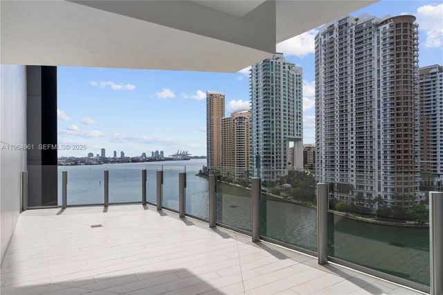 300 Biscayne Blvd Way 704, Miami, FL 33131
