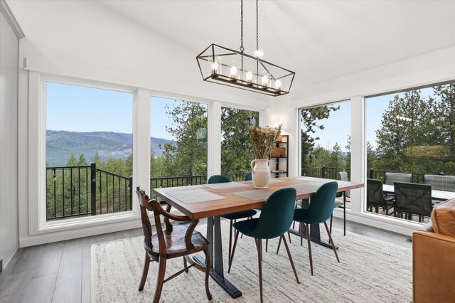 6134 S Zuni Dr, Spokane, WA 99206