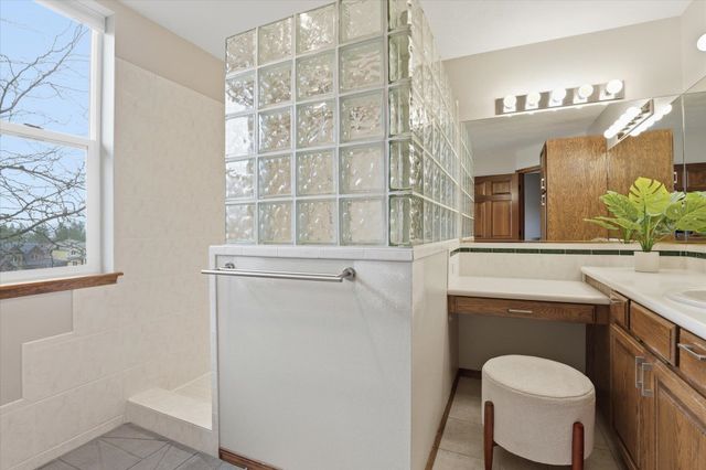 6134 S Zuni Dr, Spokane, WA 99206