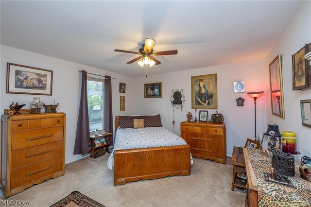 6919 W Fitzwater Road 17, Brecksville, OH 44141