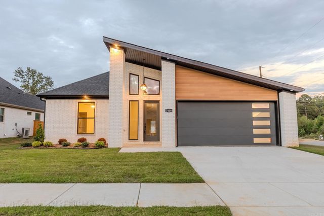 7000 Cold Creek, Alexander, AR 72002