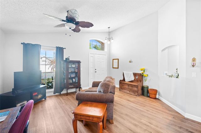 1917 CRANBERRY ISLES WAY, Apopka, FL 32712