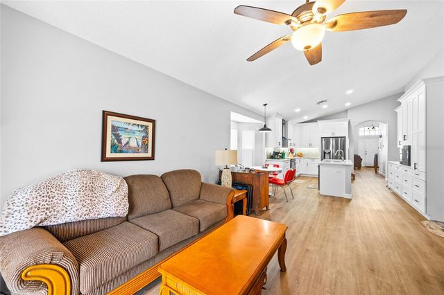 1917 CRANBERRY ISLES WAY, Apopka, FL 32712