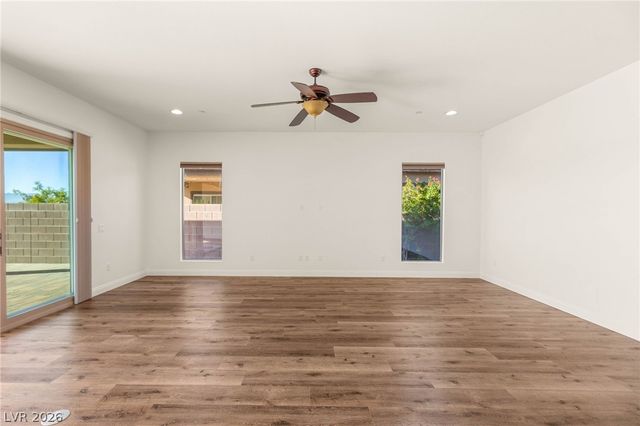 2069 Alto Vista Drive, Henderson, NV 89052