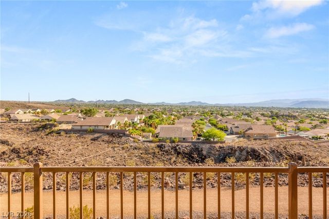 2069 Alto Vista Drive, Henderson, NV 89052