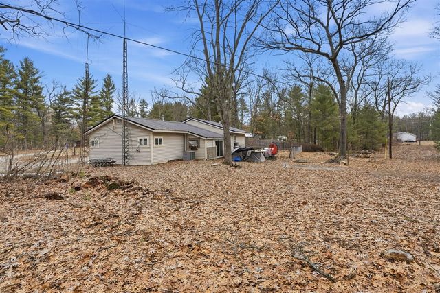 1714 Linnard Road, Twin Lake, MI 49457