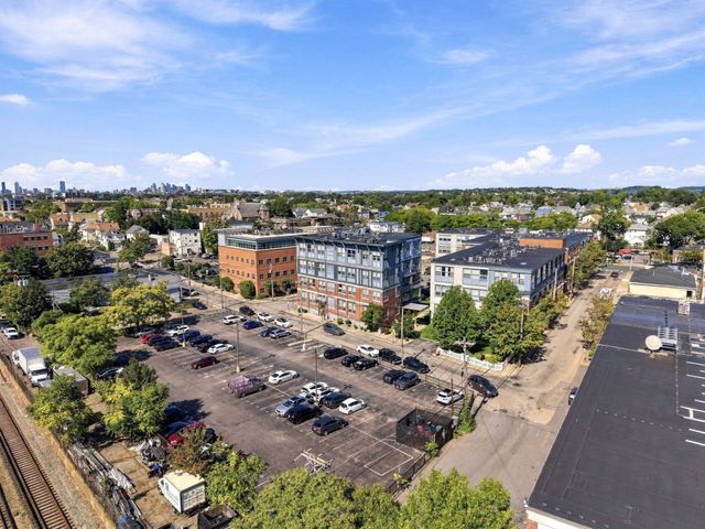 120 Holmes St 318, Quincy, MA 02171
