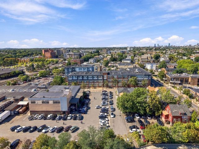 120 Holmes St 318, Quincy, MA 02171