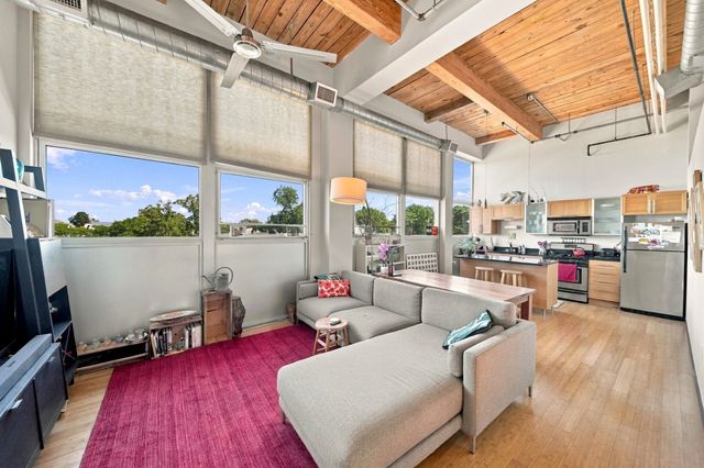 120 Holmes St 318, Quincy, MA 02171