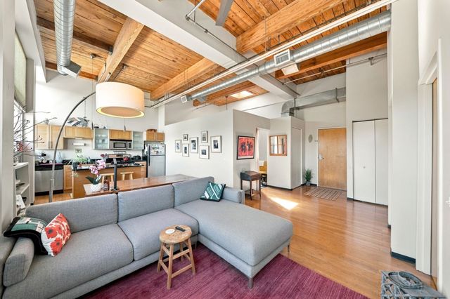 120 Holmes St 318, Quincy, MA 02171