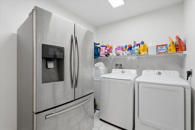 1918 51st Street, Galveston, TX 77551
