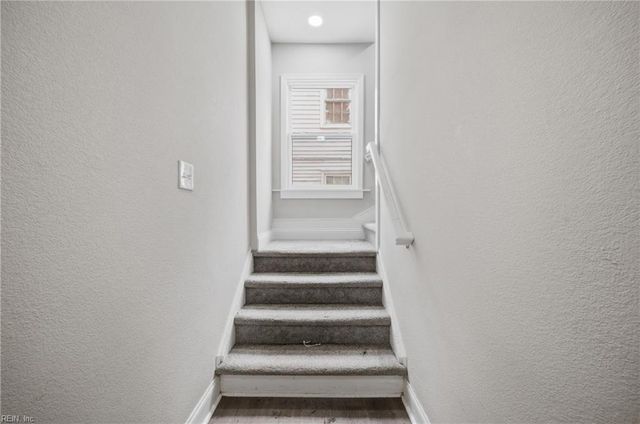 216 Pinner ST, Suffolk, VA 23434