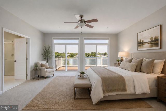 3956 HONEYSUCKLE DR, Edgewater, MD 21037