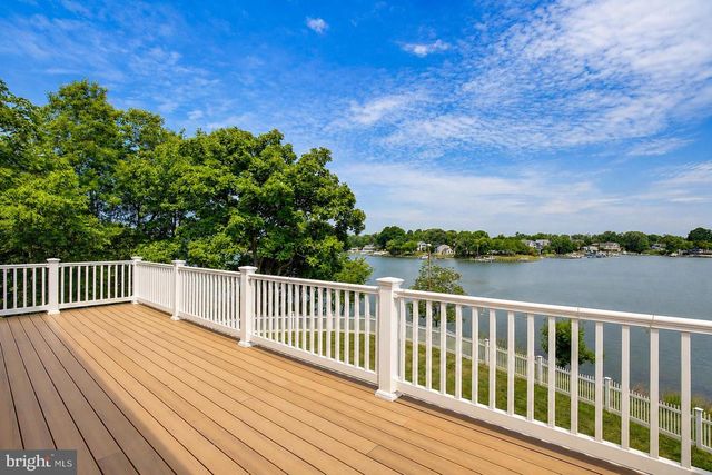 3956 HONEYSUCKLE DR, Edgewater, MD 21037