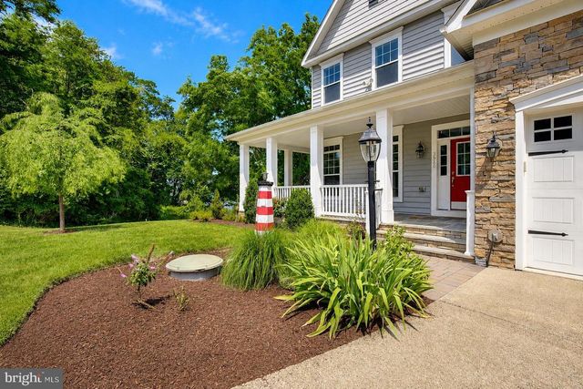 3956 HONEYSUCKLE DR, Edgewater, MD 21037