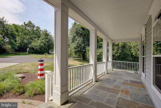 3956 HONEYSUCKLE DR, Edgewater, MD 21037