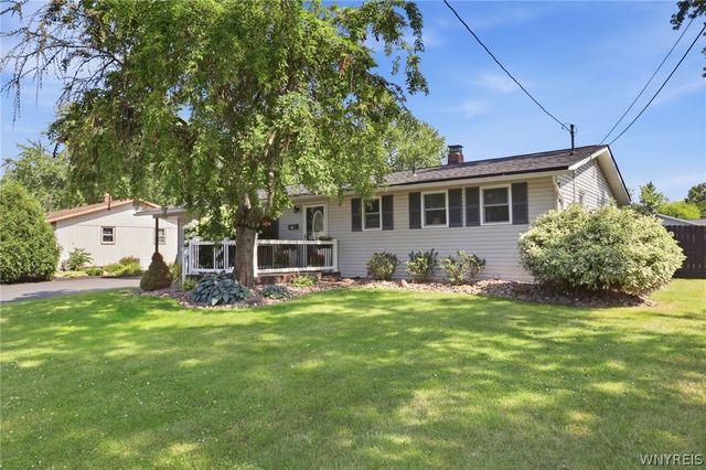 545 Northfield Drive, Porter, NY 14174