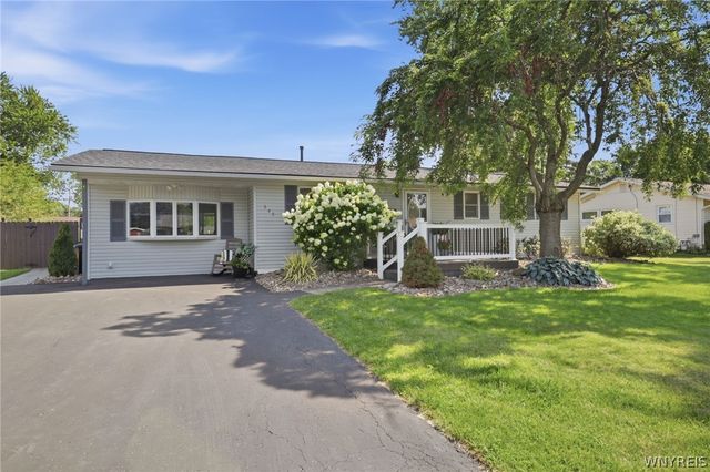 545 Northfield Drive, Porter, NY 14174