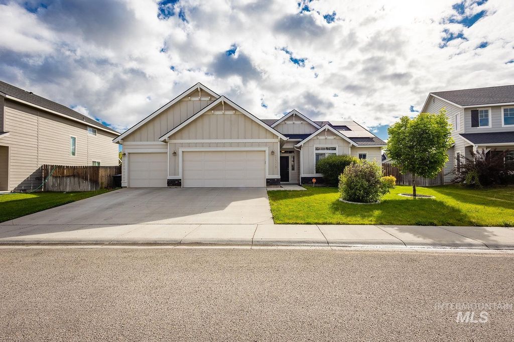 2578 N Iditarod, Kuna, ID 83634