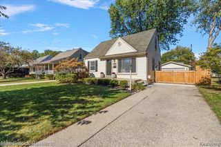2105 Rowland Avenue, Royal Oak, MI 48067