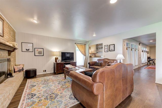3101 Pine Ridge Road, Oklahoma City, OK 73120