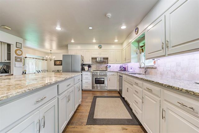 3101 Pine Ridge Road, Oklahoma City, OK 73120