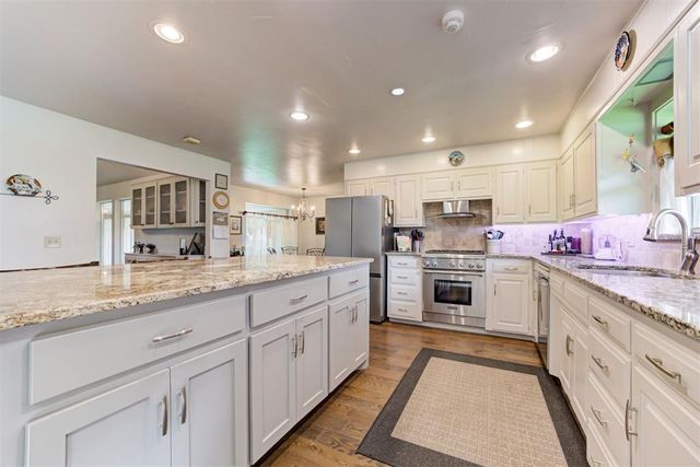 3101 Pine Ridge Road, Oklahoma City, OK 73120