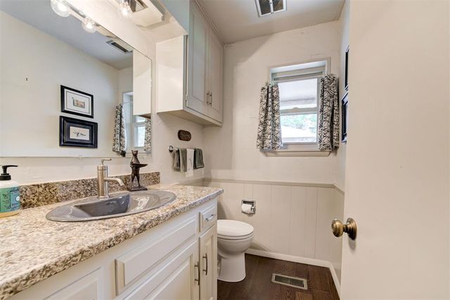 3101 Pine Ridge Road, Oklahoma City, OK 73120