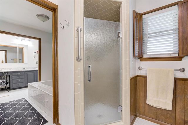 3101 Pine Ridge Road, Oklahoma City, OK 73120