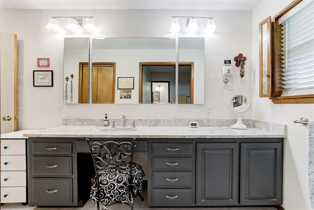 3101 Pine Ridge Road, Oklahoma City, OK 73120
