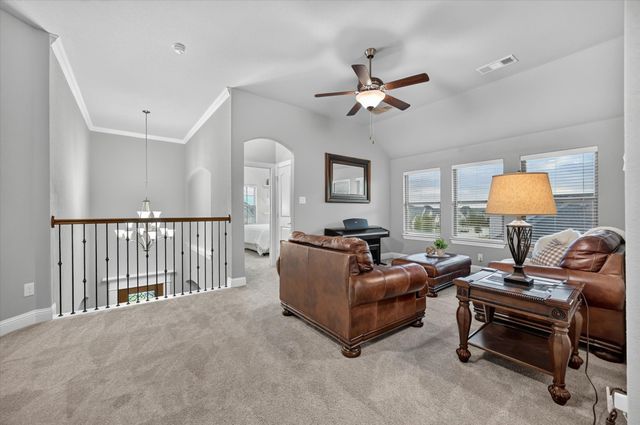 1812 Briscoe Drive, Lantana, TX 76226