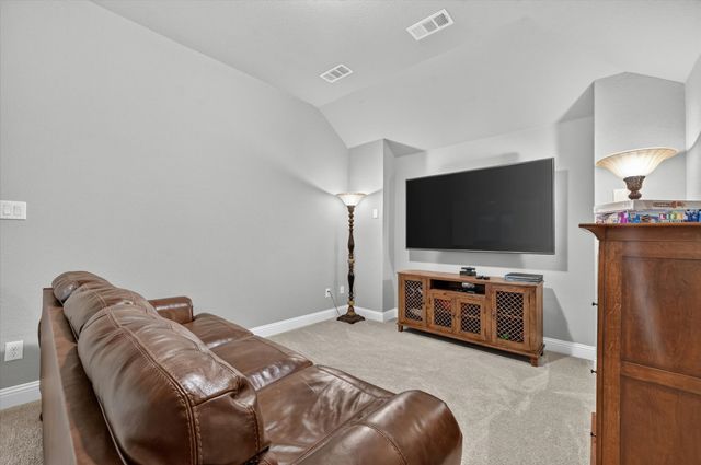 1812 Briscoe Drive, Lantana, TX 76226