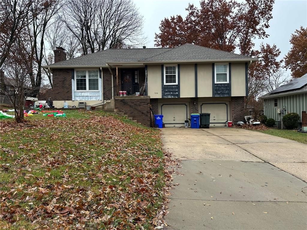 7828 WESTRIDGE Road, Raytown, MO 64138