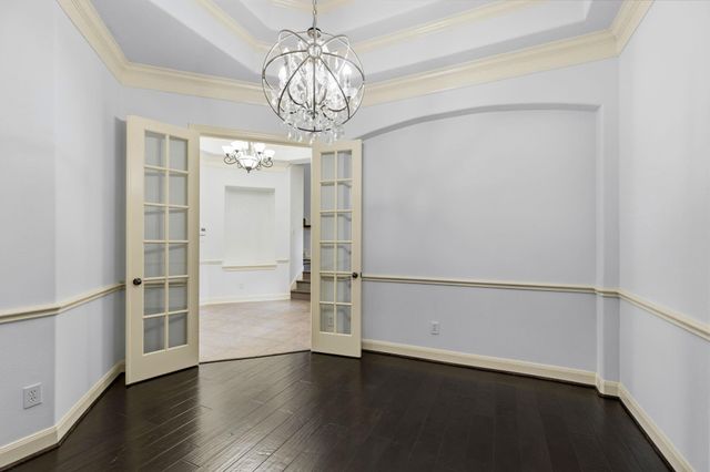 935 Poydras Street, Sugar Land, TX 77498
