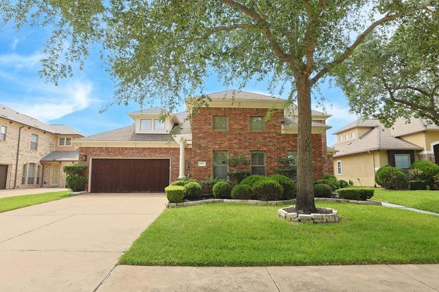 935 Poydras Street, Sugar Land, TX 77498