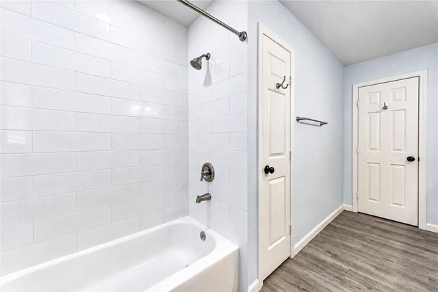 910 Cedar Lane, El Lago, TX 77586