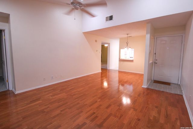 13018 Heimer Rd Apt 210, San Antonio, TX 78216