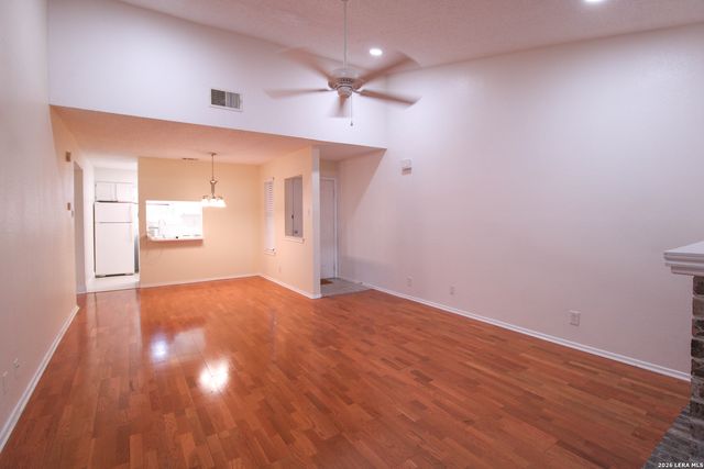13018 Heimer Rd Apt 210, San Antonio, TX 78216